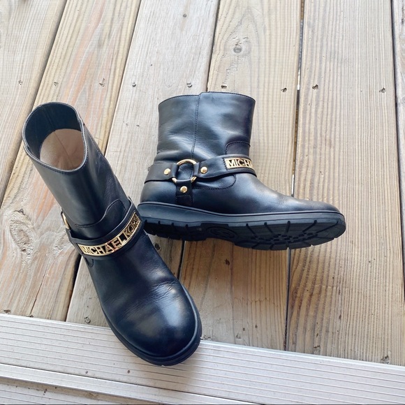Michael Kors Shoes - Michael kors boots size 7.5
